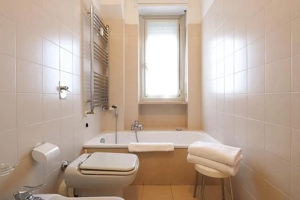 Contempora Apartments - Trilocale Lagosta 9 Mediolan